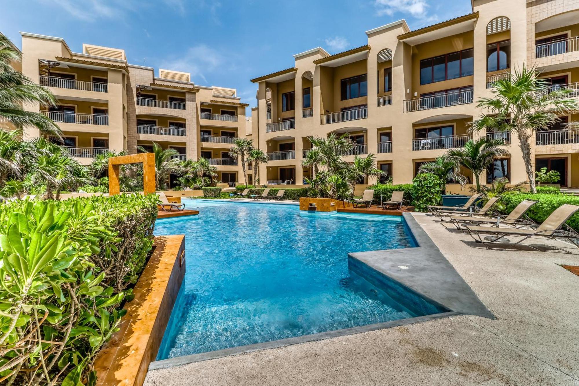 Residences El Faro, Surf 201 Playa del Carmen Exterior photo